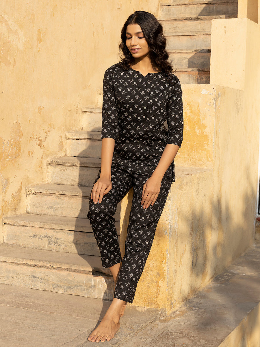 Womens best sale black pyjamas